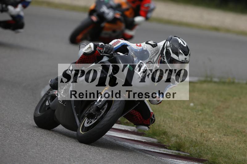/11 28.04.2026  PROMAX ADR/Gruppe gruen/82